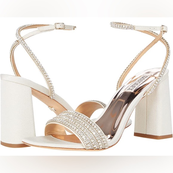 Badgley Mischka becca crystal heels size 7 - Picture 8 of 12